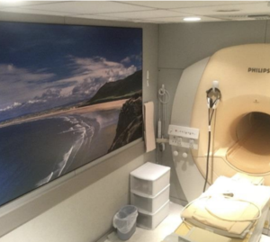 MOBILE PHILIPS INTERA/ACHIEVA 1.5T NOVA MRI SCANNER